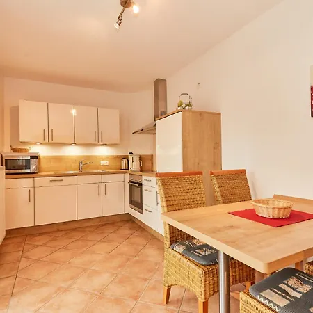 Apartment Weingut Hermes Krov
