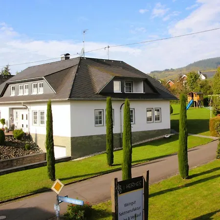 Weingut Hermes Apartment *